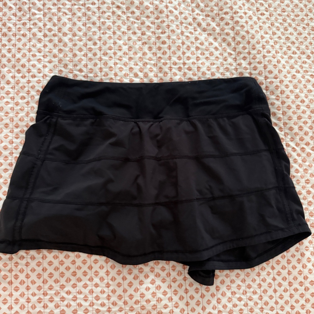 Lululemon pace rival skirt